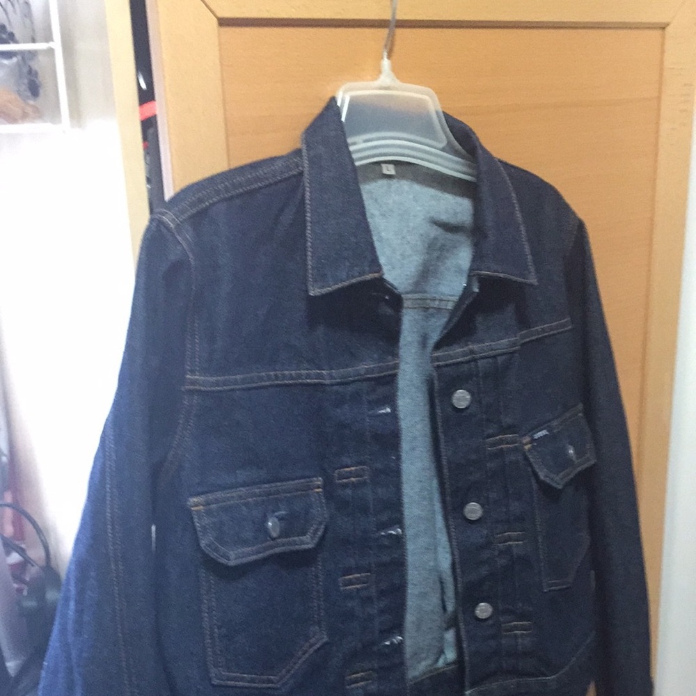 Jacket - Picture 2 of 2